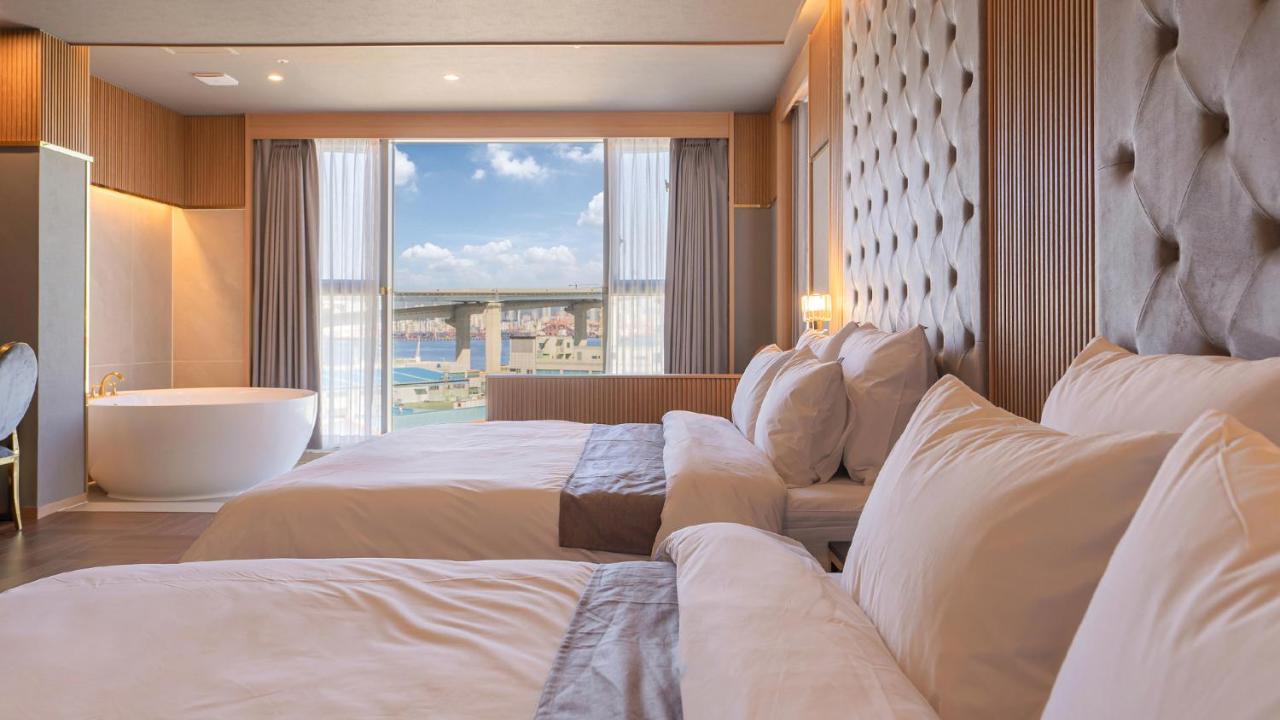 Yeongdo Grandbern Hotel 釜山広域市 エクステリア 写真