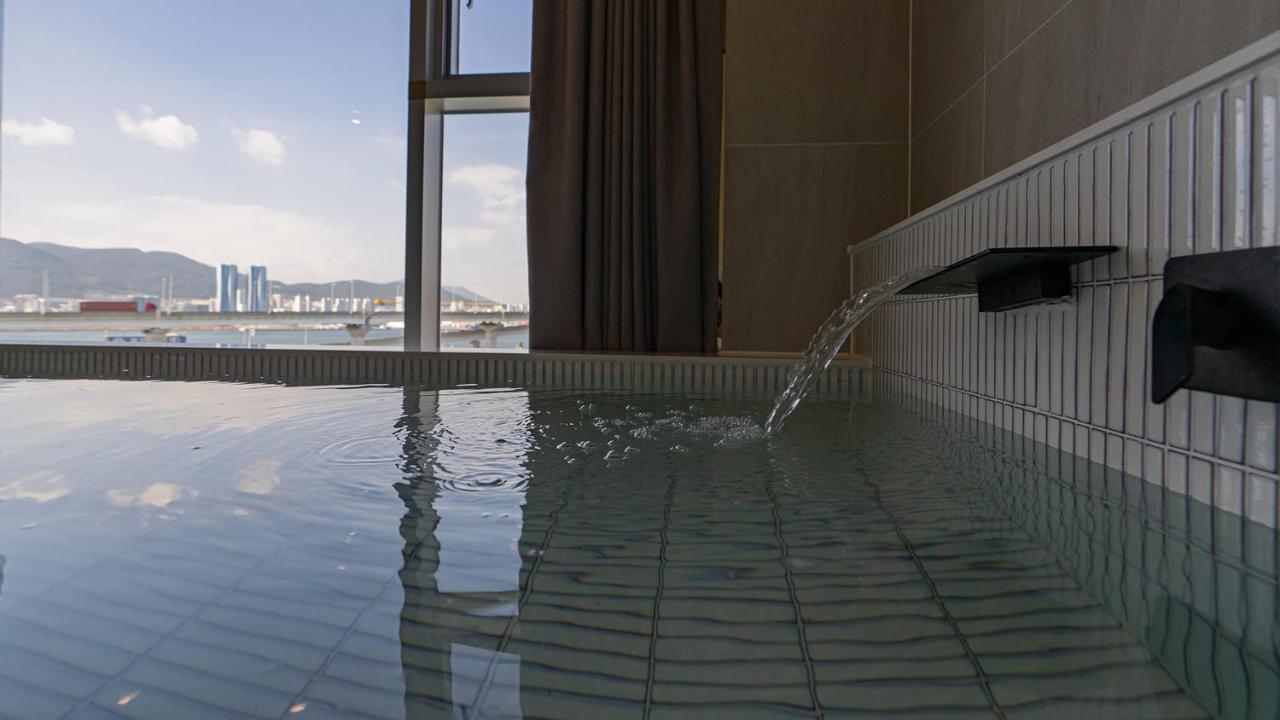Yeongdo Grandbern Hotel 釜山広域市 エクステリア 写真