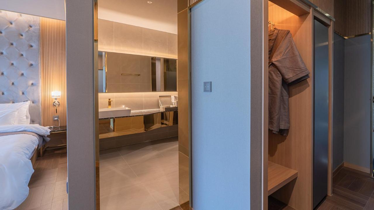 Yeongdo Grandbern Hotel 釜山広域市 エクステリア 写真